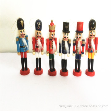 2017 moving christmas decorations with 32cm wooden Nutcraker